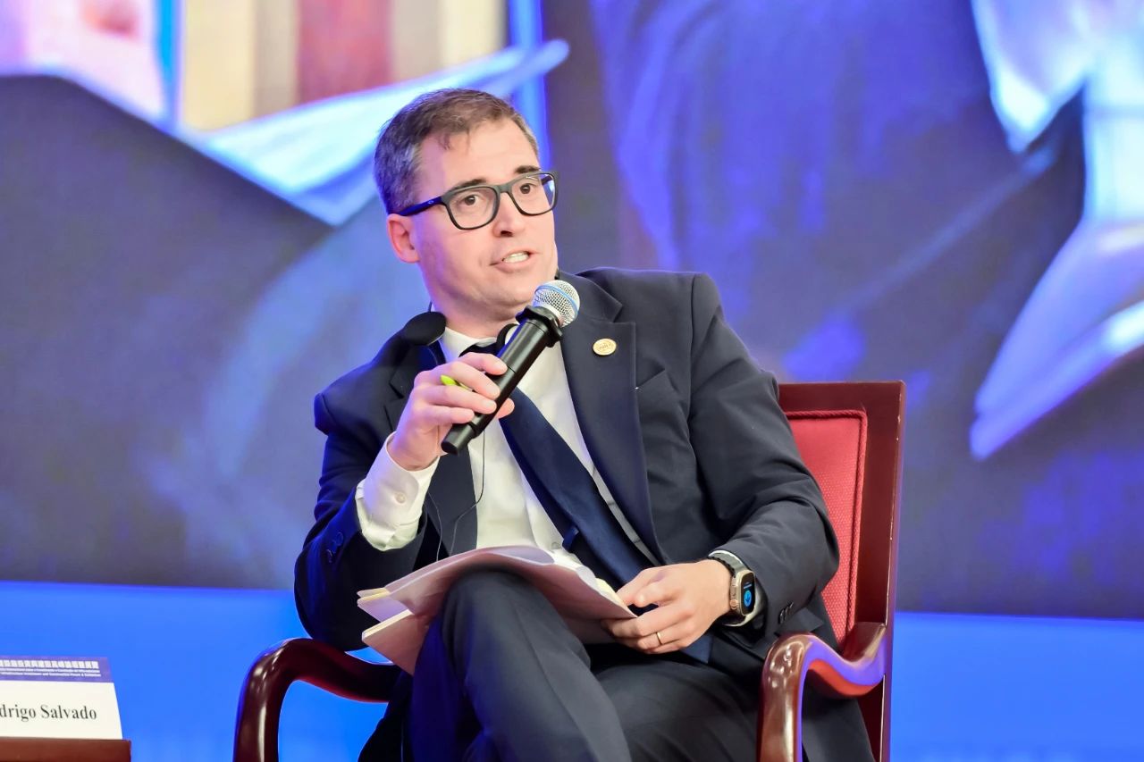 1750224633878951.jpg 10.jpg