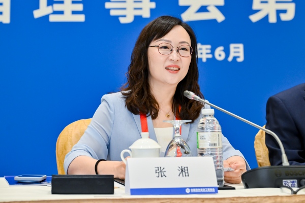 1781145074371684.jpg 07-张会照片(1).jpg